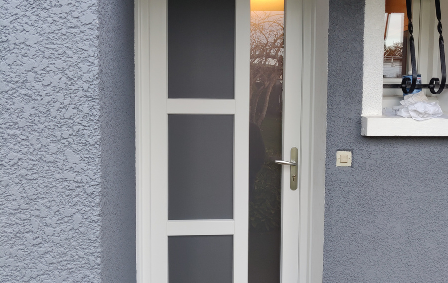 Notre gamme de portes d'entrée en PVC CLASSIQUE et PVC CONTEMPORAINE à GUERET